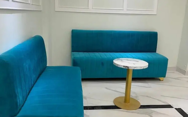 Hotel Ballian's INN