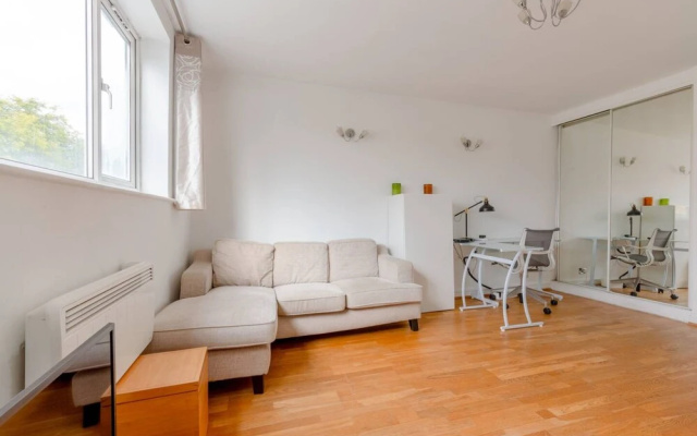 Bright 1 Bedroom Apartment in Between Fulham and Chelsea