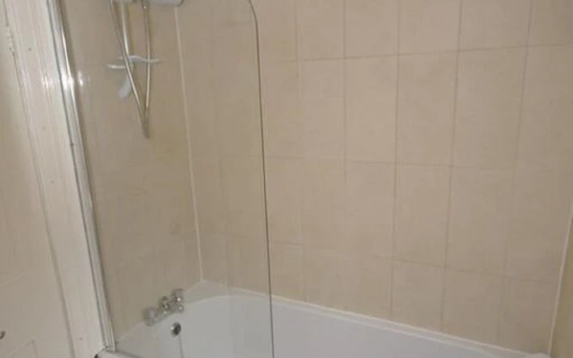 Ravenhill Townhouse city centre access