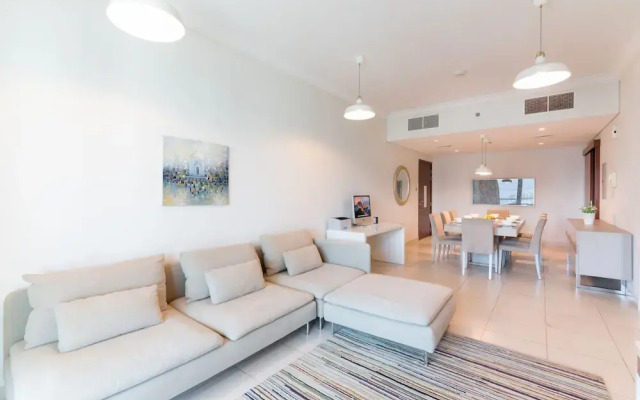 Maison Privee - Sterling Tower West