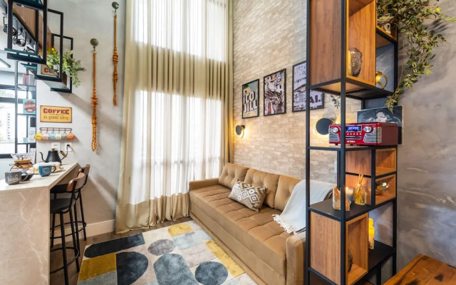 Praca Benedito Calixto - Duplex