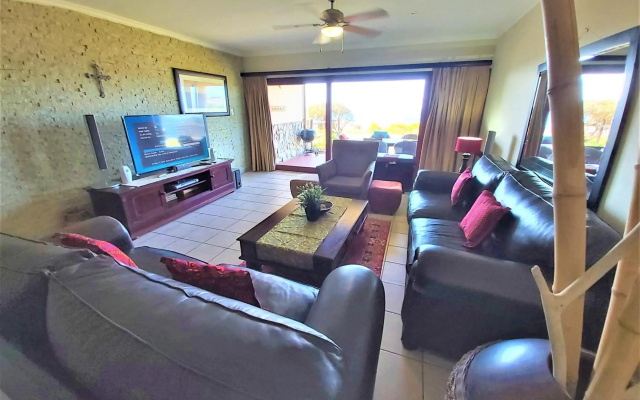 Kuta Beach Unit 7