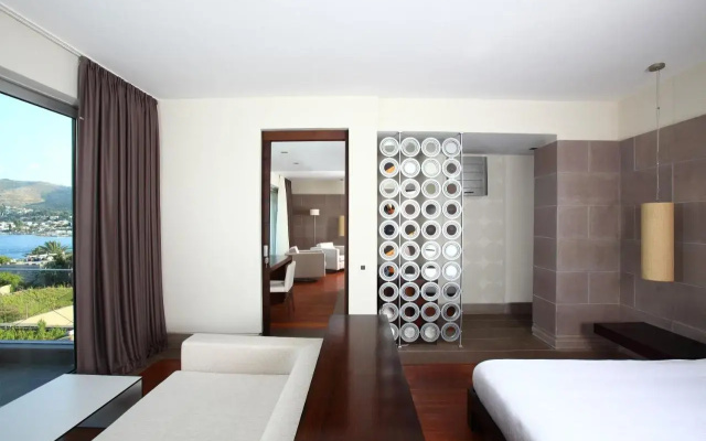 No81 Hotel