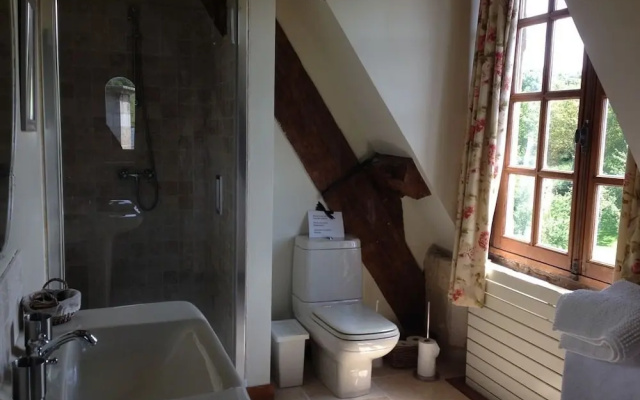 Le Vieux Chateau B&B