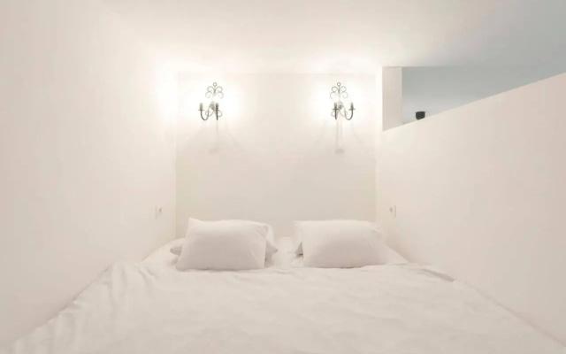 Central hipster flat