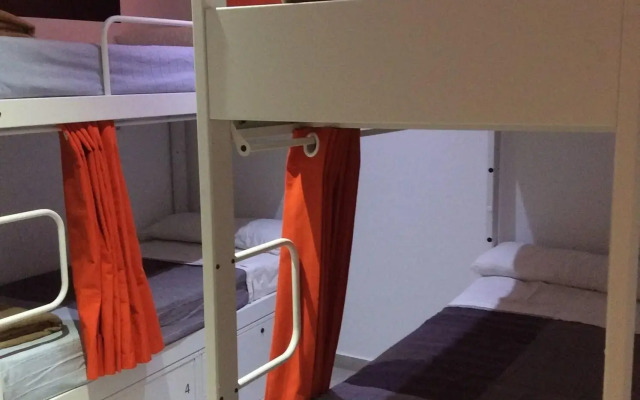 Hostelscat