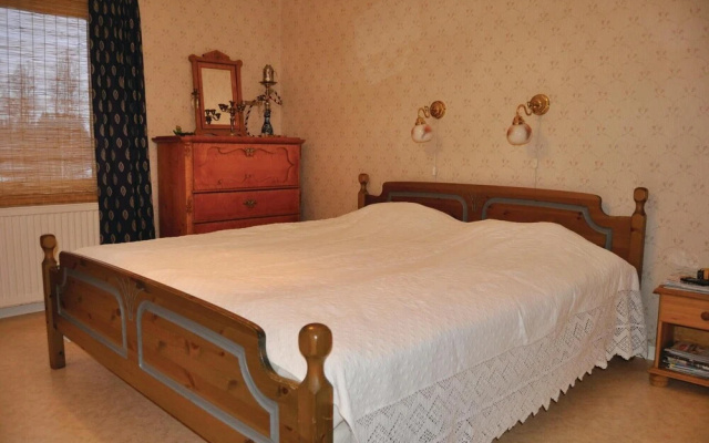 Nice Home in Grythyttan With 3 Bedrooms and Wifi