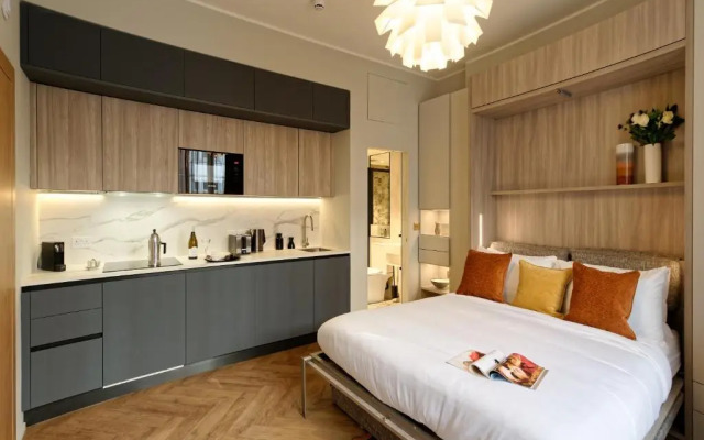 South Kensington Studios by DMONTRIO