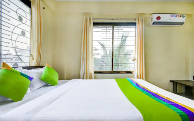 Treebo Sayaji Residency