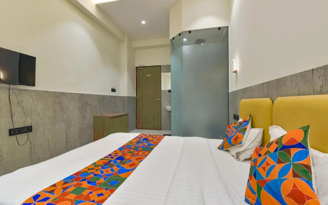 Hotel Gold Palace Inn