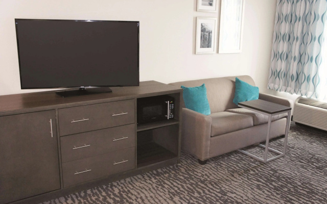 La Quinta Inn & Suites by Wyndham Chattanooga - Lookout Mtn