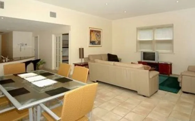 Aaa Cityfringe Apartments - Adelaide