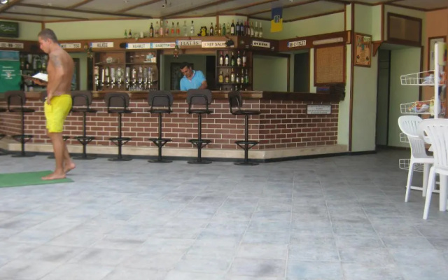 Oya Apart Kuşadası