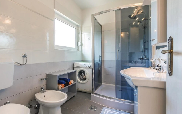 Beautiful Home in Lovran With Wifi and 2 Bedrooms