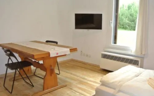 Apartment 33-3