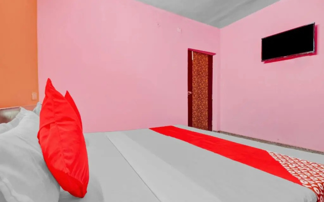 OYO Flagship 83438 Hotel Dream Empire