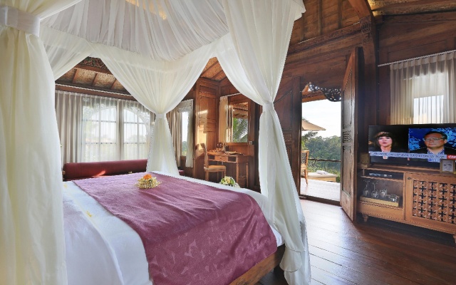 Pramana Watu Kurung Resort