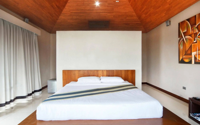 Baan Napoli Luxury Villa