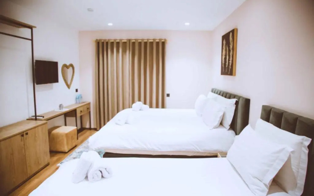 Hotel Triart