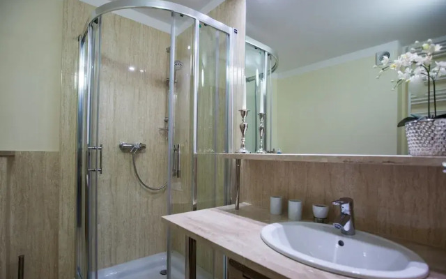 Apartamenty Villa Mistral by Renters