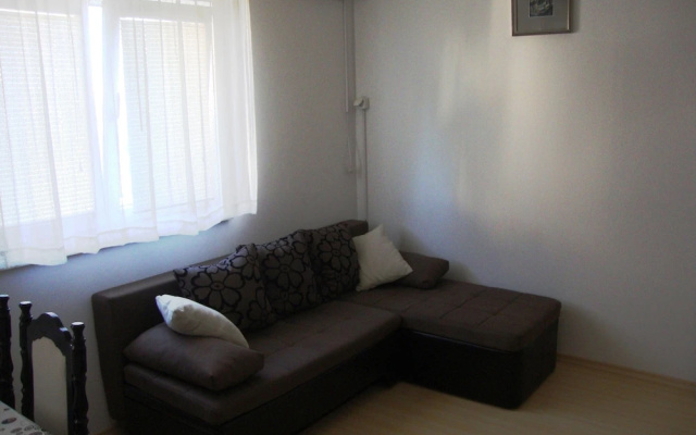 Adria Sun Apartments & More