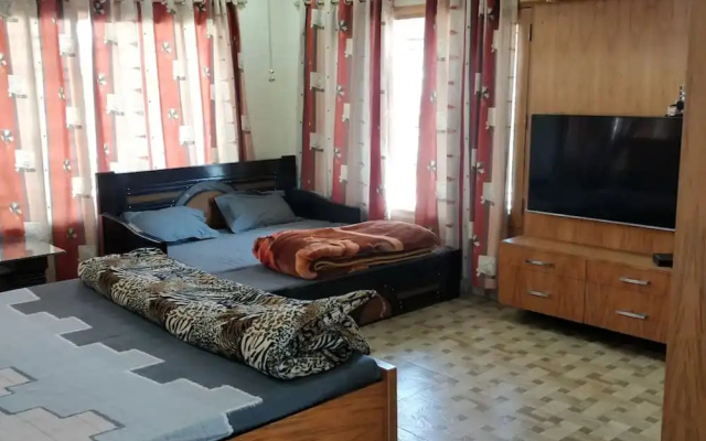 Guleria Villa