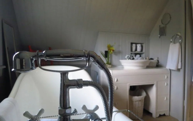 B&B Hillhouse