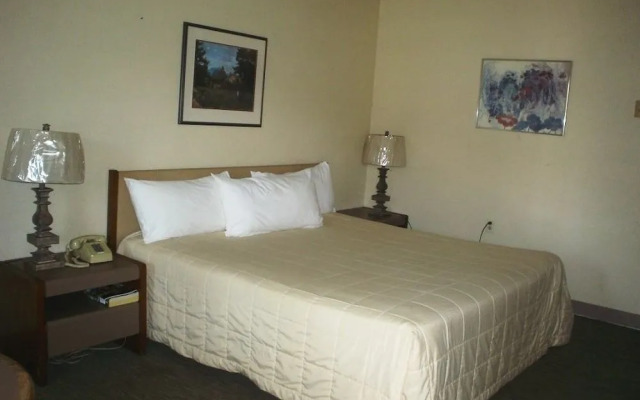 Bayside Motor Inn
