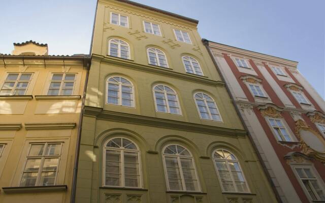 Отель Residence Karlova Прага вид на фасад