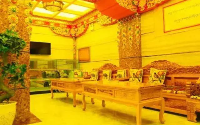 Luqulang Musi Hotel