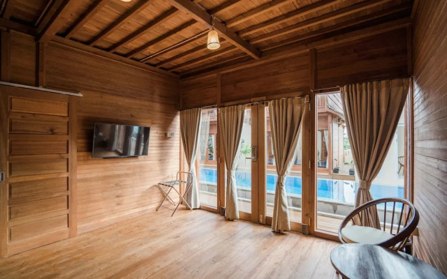 Andi Beach House