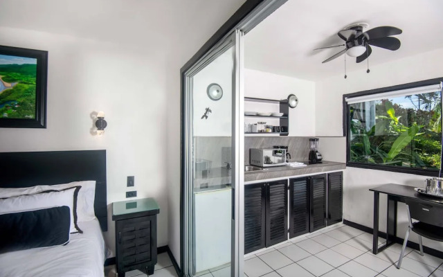 Villa Roca Boutique Resort & Suites-ADULT ONLY