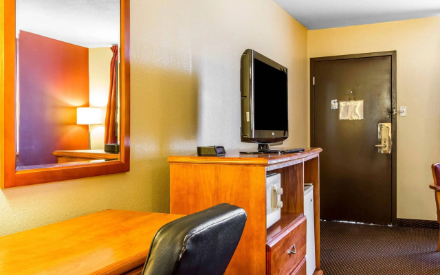 Quality Inn Millington