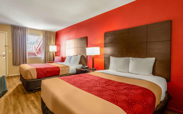 Econo Lodge Meridian South