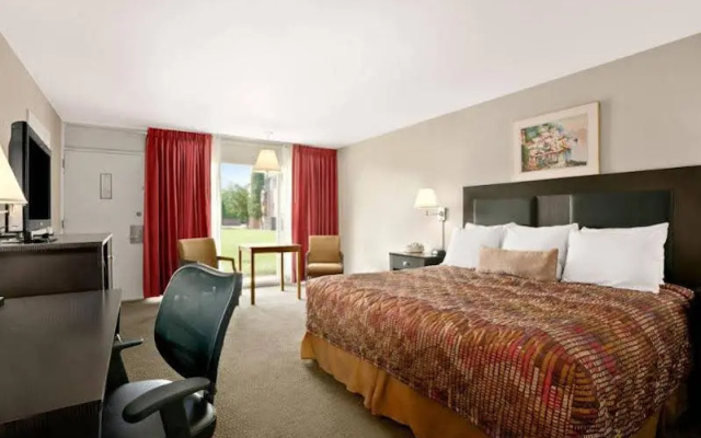 Ramada Washington