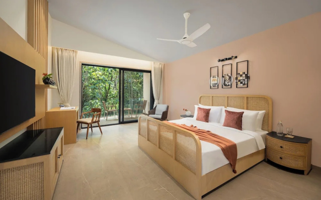 ELIVAAS Cloud 7 | 4 BHK Villa with Pvt Pool