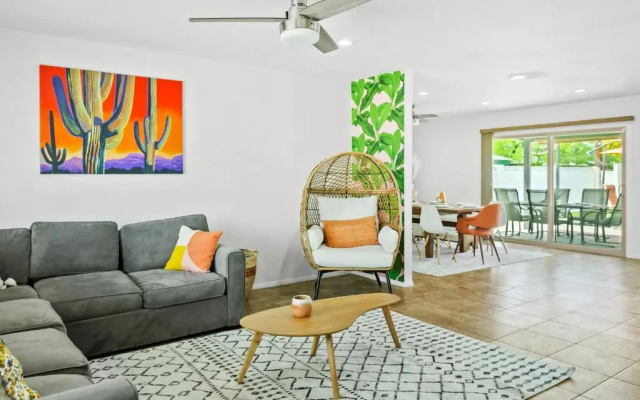 Sunset House