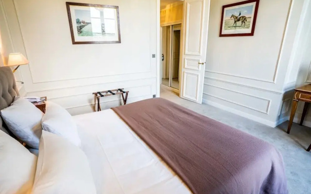 Château de Boisgelin - Hotel & Restaurant Mathieu Kergourlay