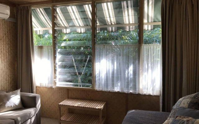 Tallow Beach Motel - Adults Only