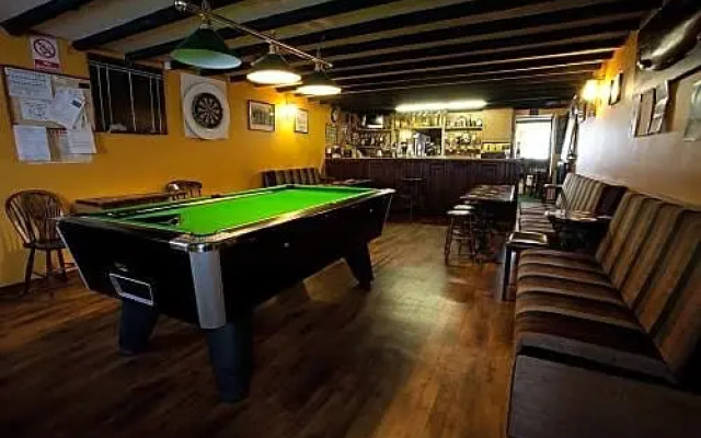 Rose & Thistle Inn