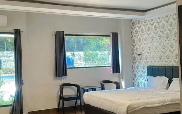 Nuris Hotel