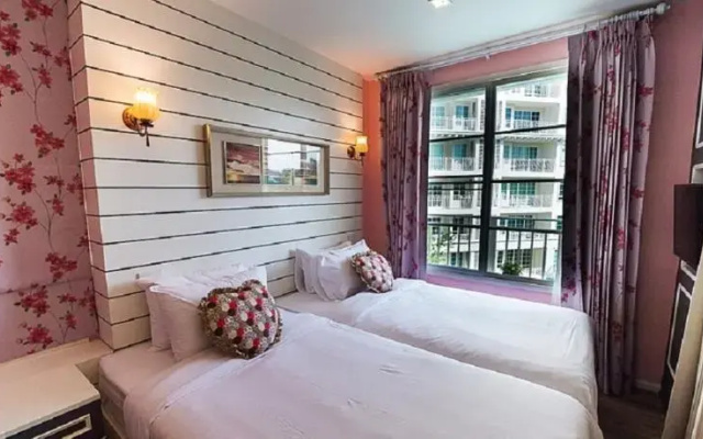 Summer Huahin Condo 2 Bed Pool View by Dome