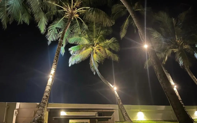 Rockside Cabanas Hotel