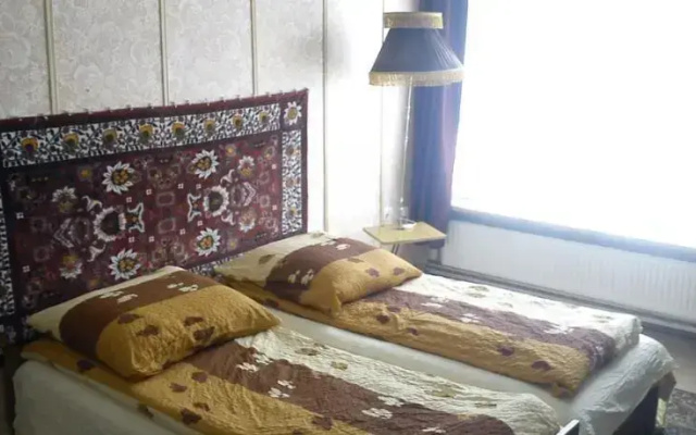 Guest House & Apartment Nabucco with Mountain View