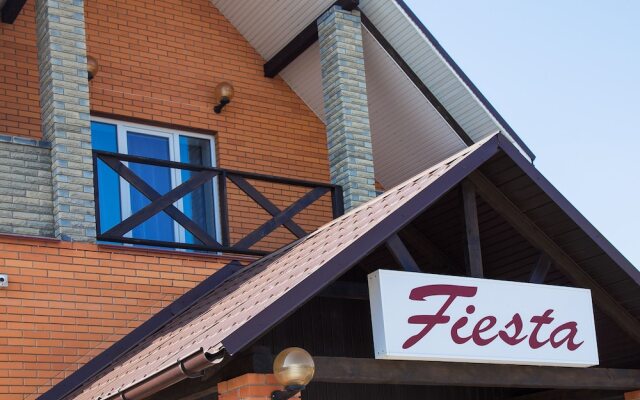 Hotel Fiesta вид на фасад
