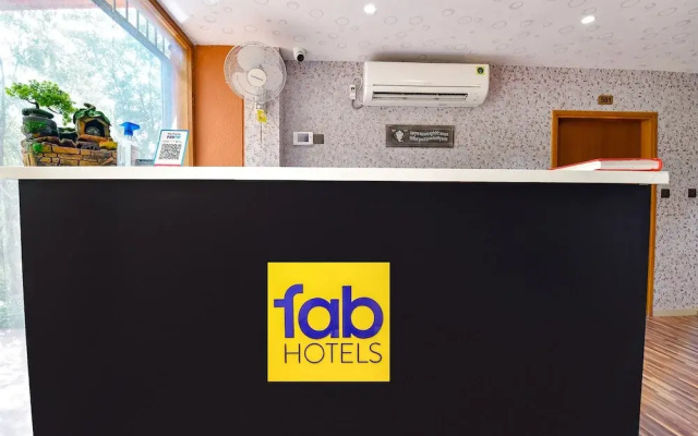 Siddharth Corporate By FabHotel