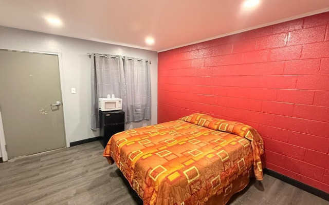 Starlite Motel
