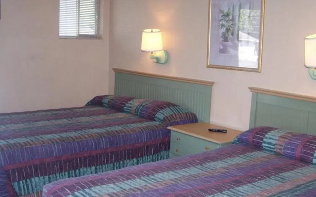 Wave Rider Resort