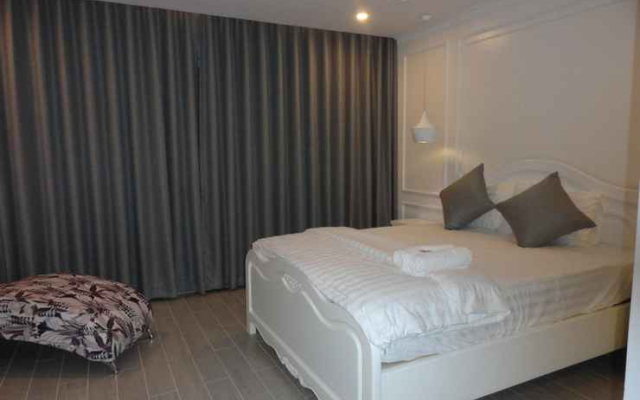 Rose Hotel Trung Son