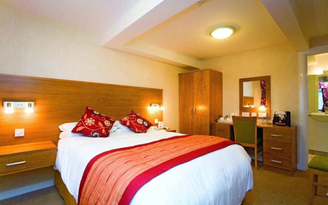 The Three Swans Hotel, Market Harborough, Leicestershire